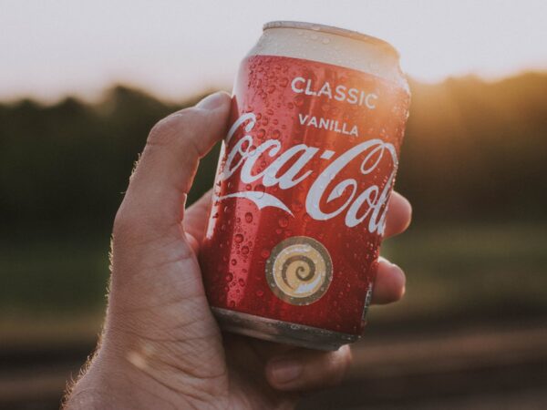 Photo beverage can