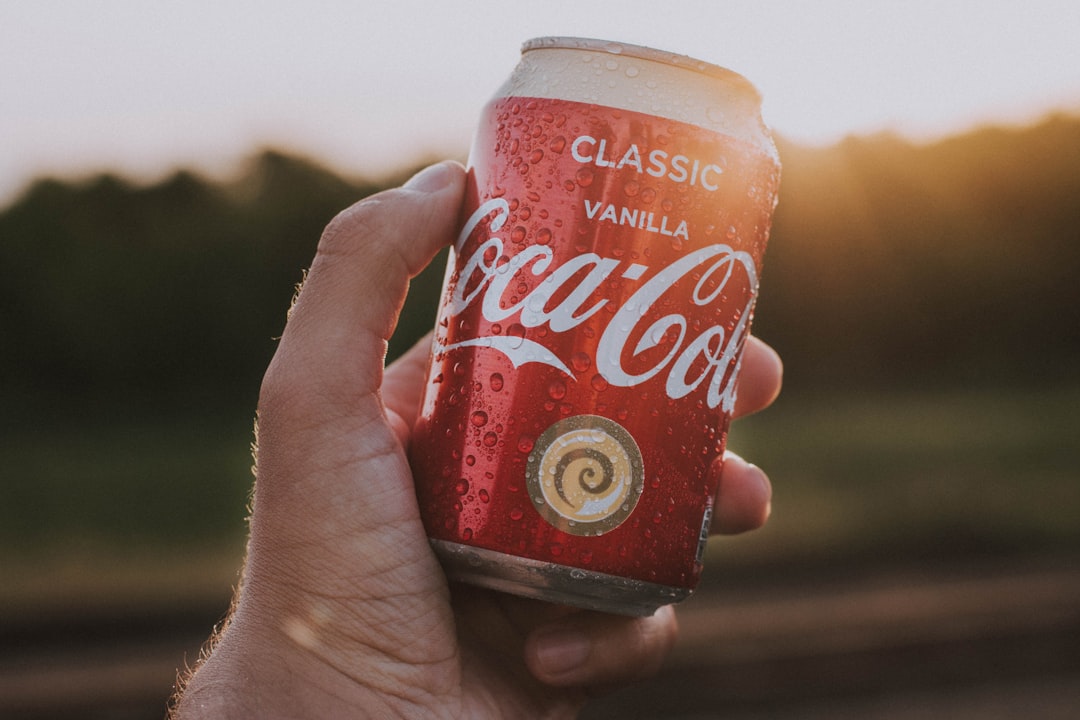 Photo beverage can